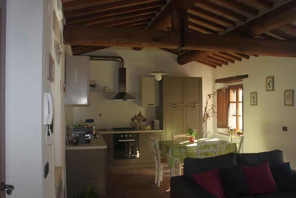 Porta Di Sopra Apartment *